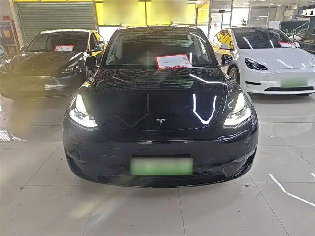 Tesla Model Y 2023 из CN, фото 7