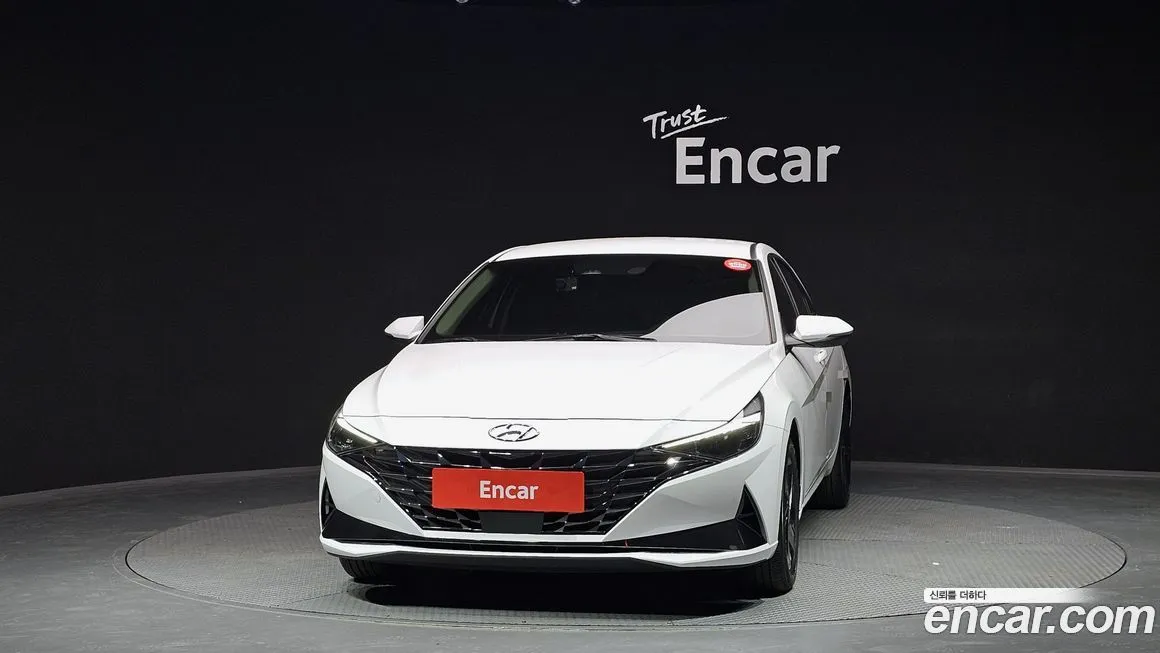 Hyundai AVANTE — фото 2