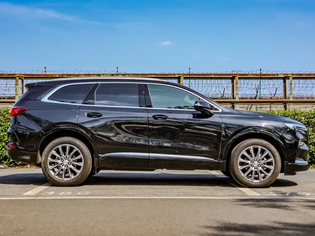 Buick Enclave — фото 3