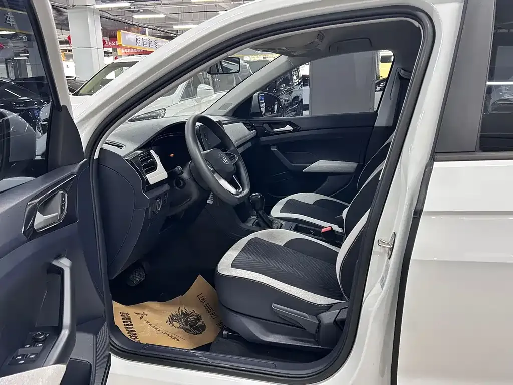 Volkswagen Tharu 2024 из CN, фото 4
