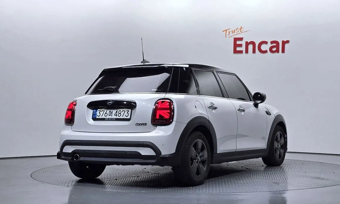 Mini Cooper 2023 из KR, фото 4