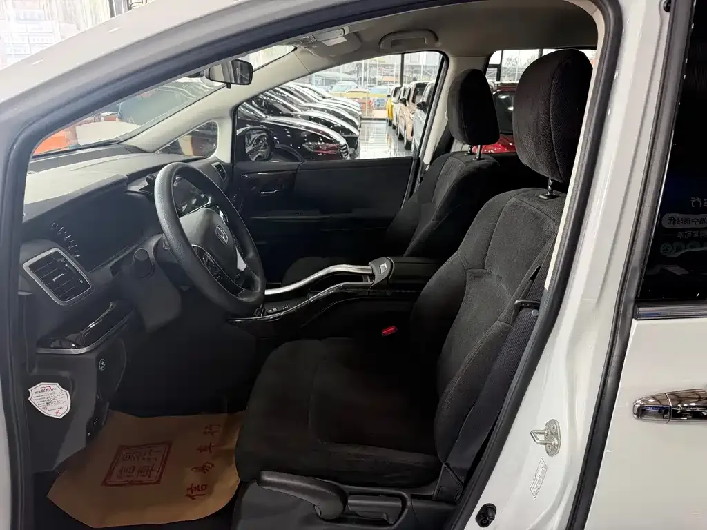 Honda Odyssey 2021 из CN, фото 5