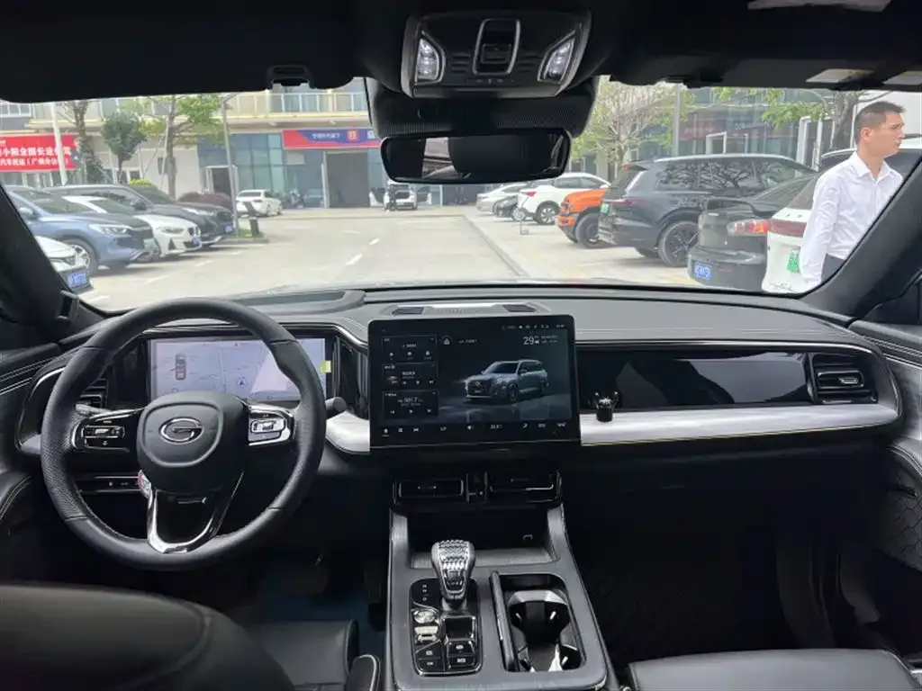 GAC Motor Trumpchi GS8 — фото 4