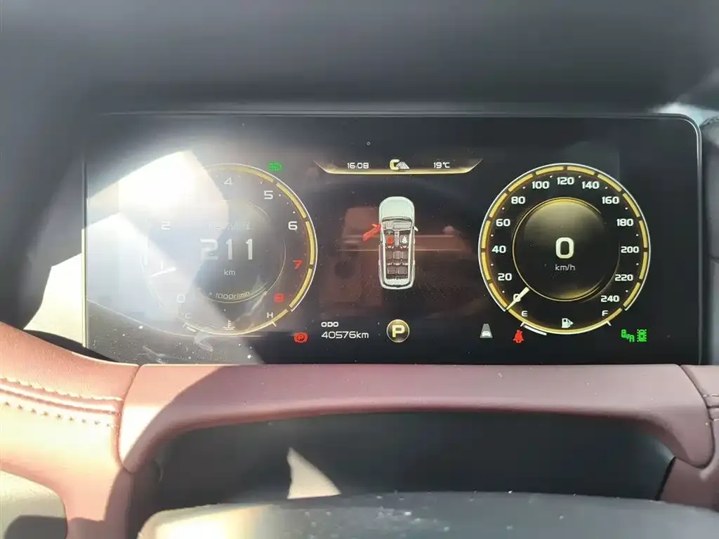 Geely Haoyue 2023 из CN, фото 5