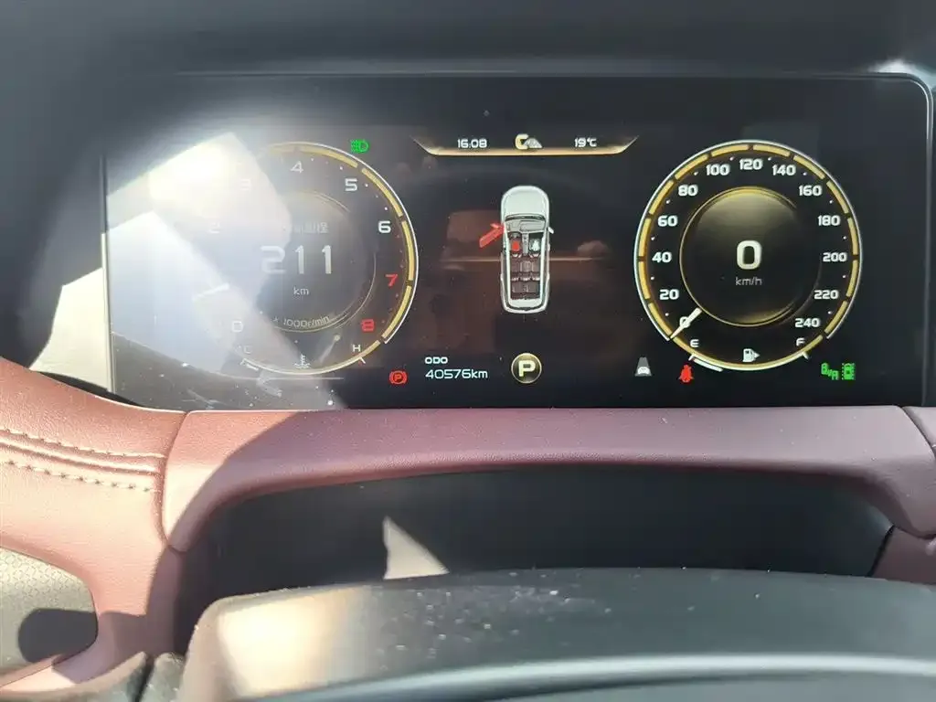 Geely Haoyue 2023 из CN, фото 2