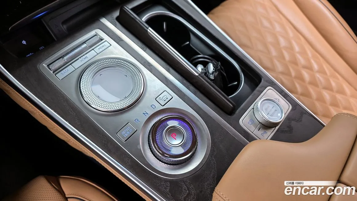 Genesis GV80 — фото 10