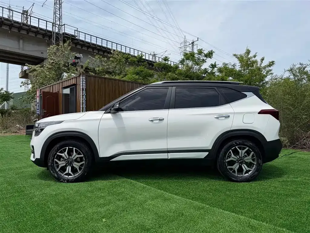 Kia KX3 — фото 4