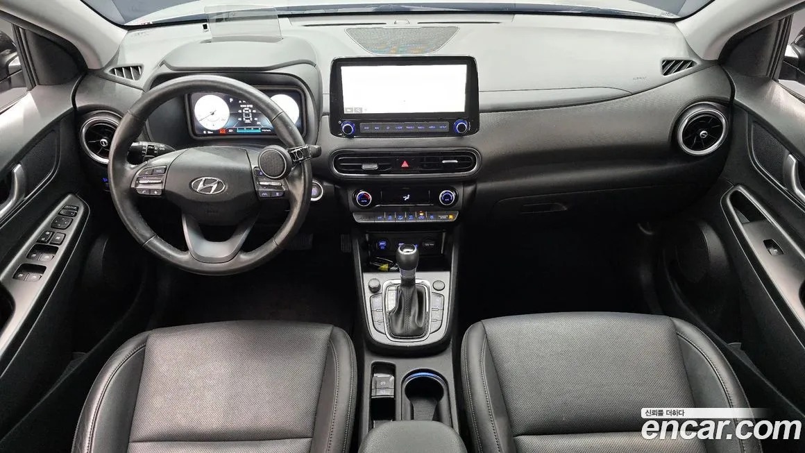Hyundai Kona — фото 8