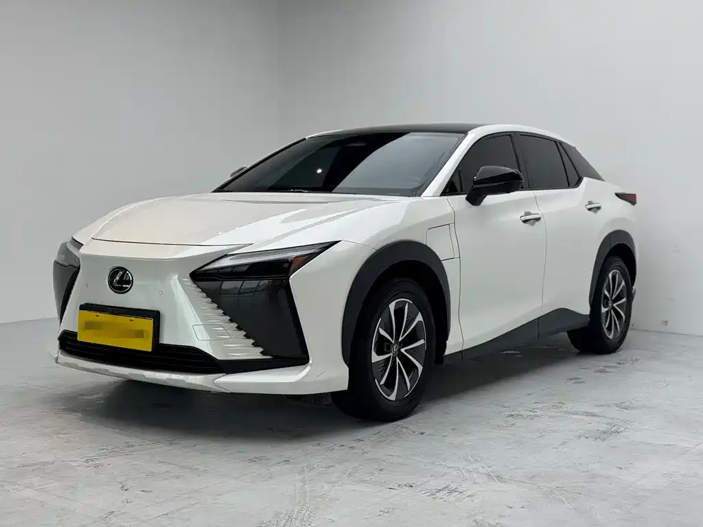 Lexus RZ