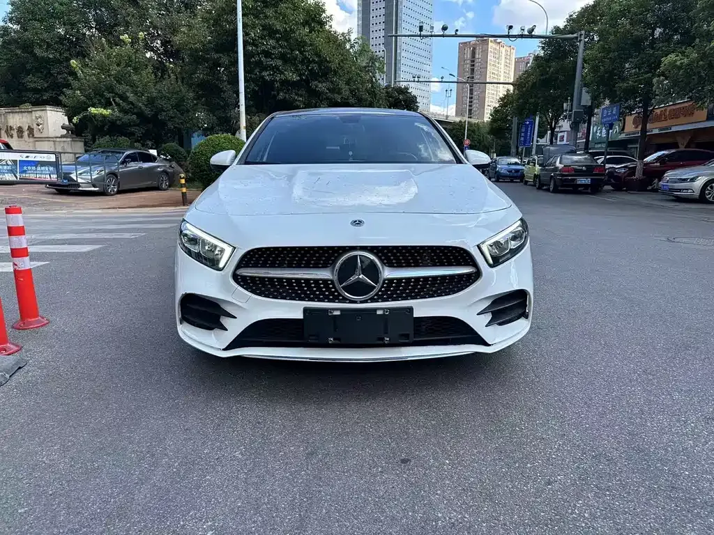 Mercedes-Benz A-Class — фото 9