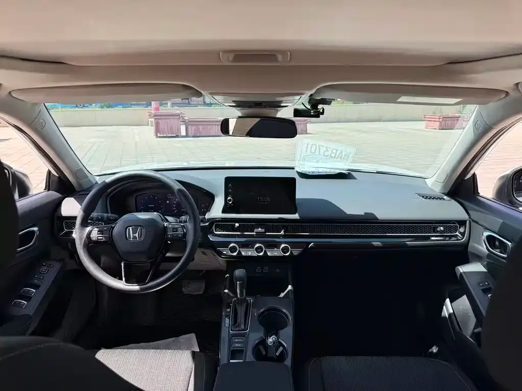 Honda Civic — фото 2
