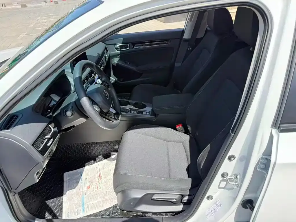 Honda Civic — фото 4
