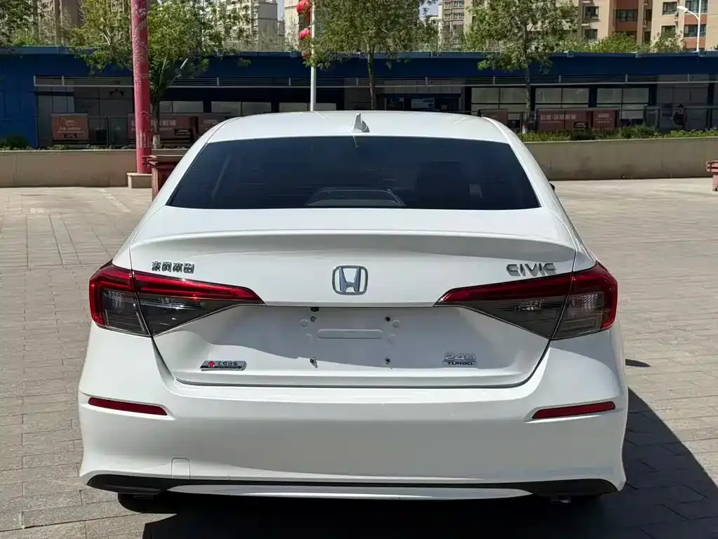 Honda Civic — фото 5