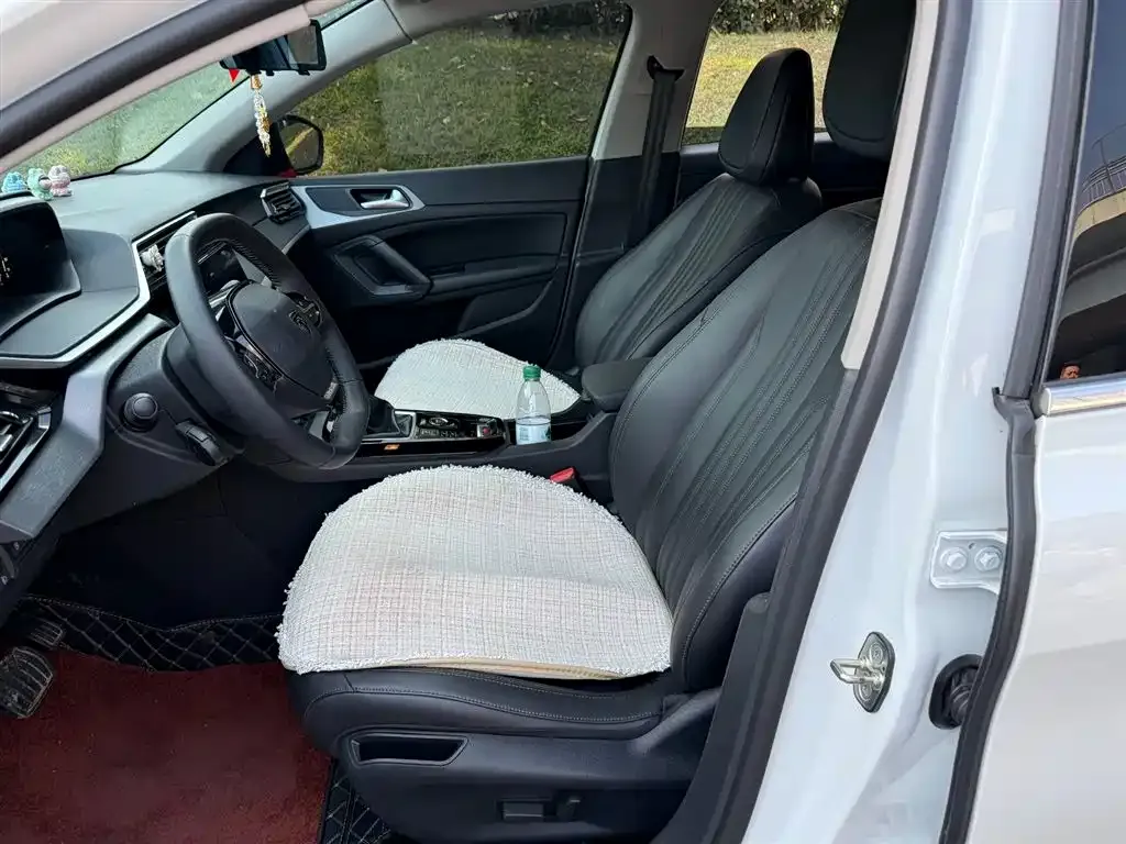Peugeot 408 2024 из CN, фото 2