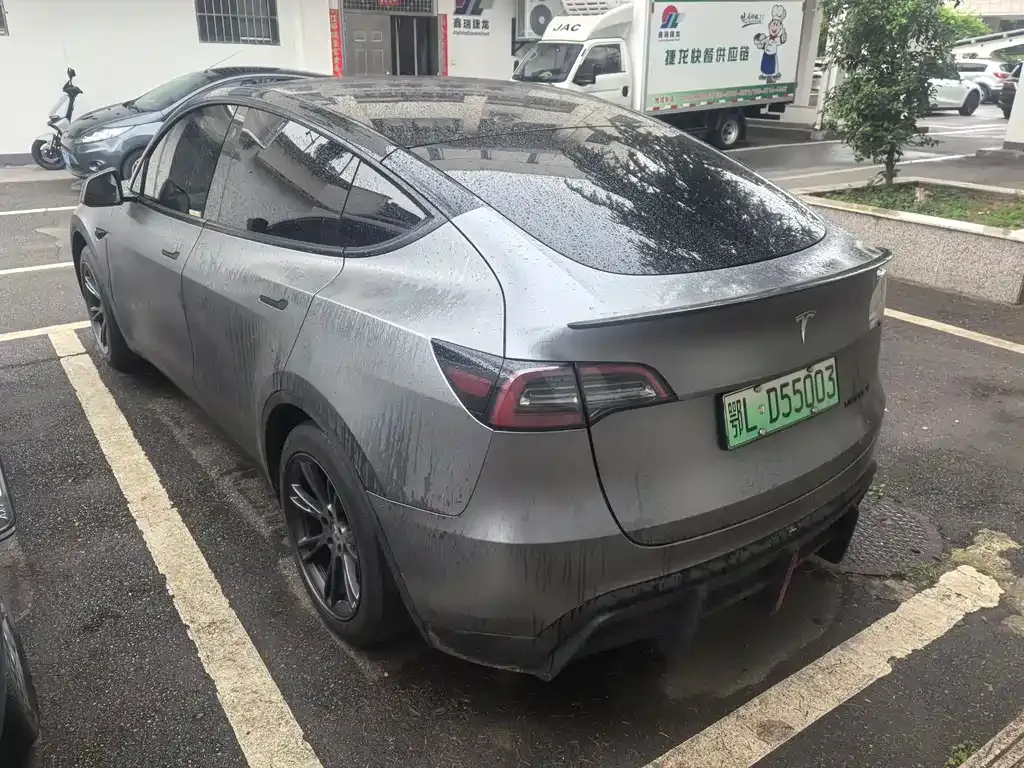 Tesla Model Y 2024 из CN, фото 8