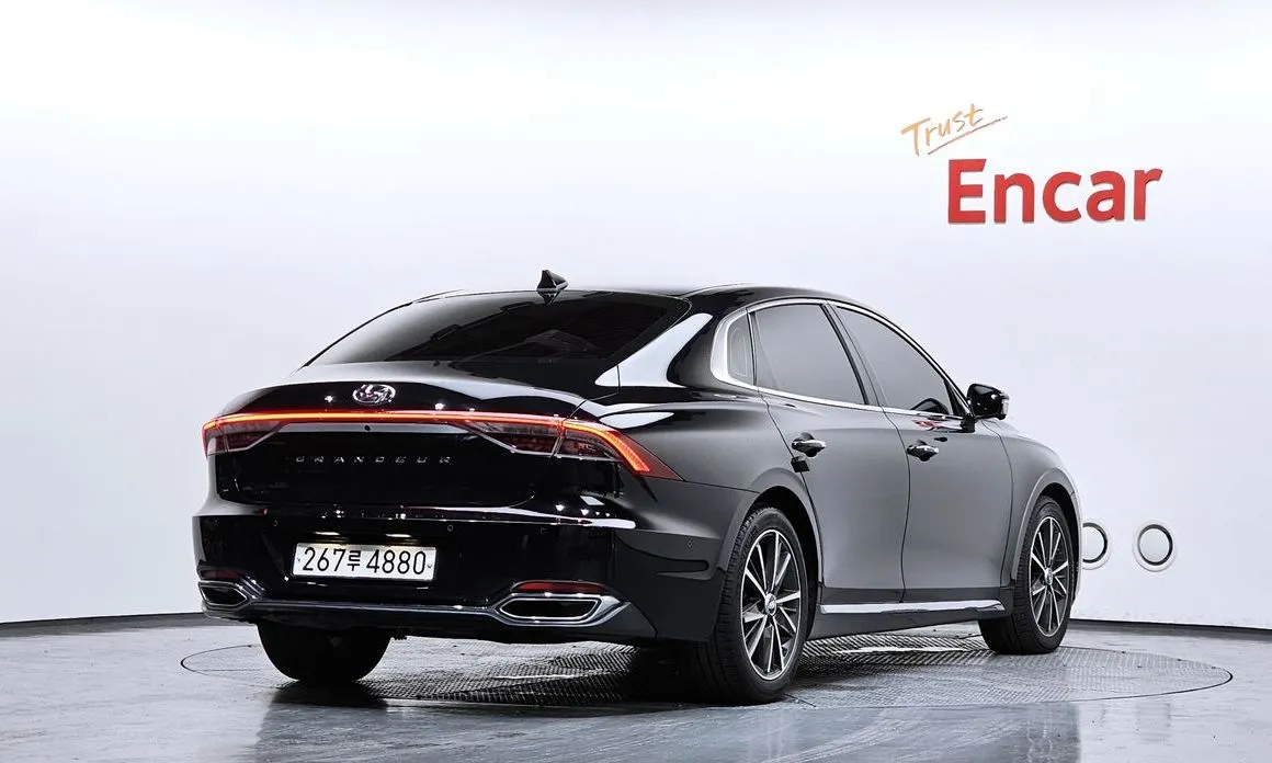 Hyundai Grandeur 2022 из KR, фото 4