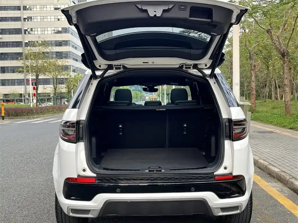 Land Rover Discovery Sport — фото 10