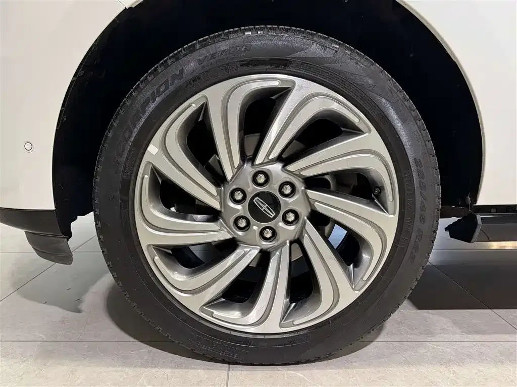 Lincoln Navigator — фото 10