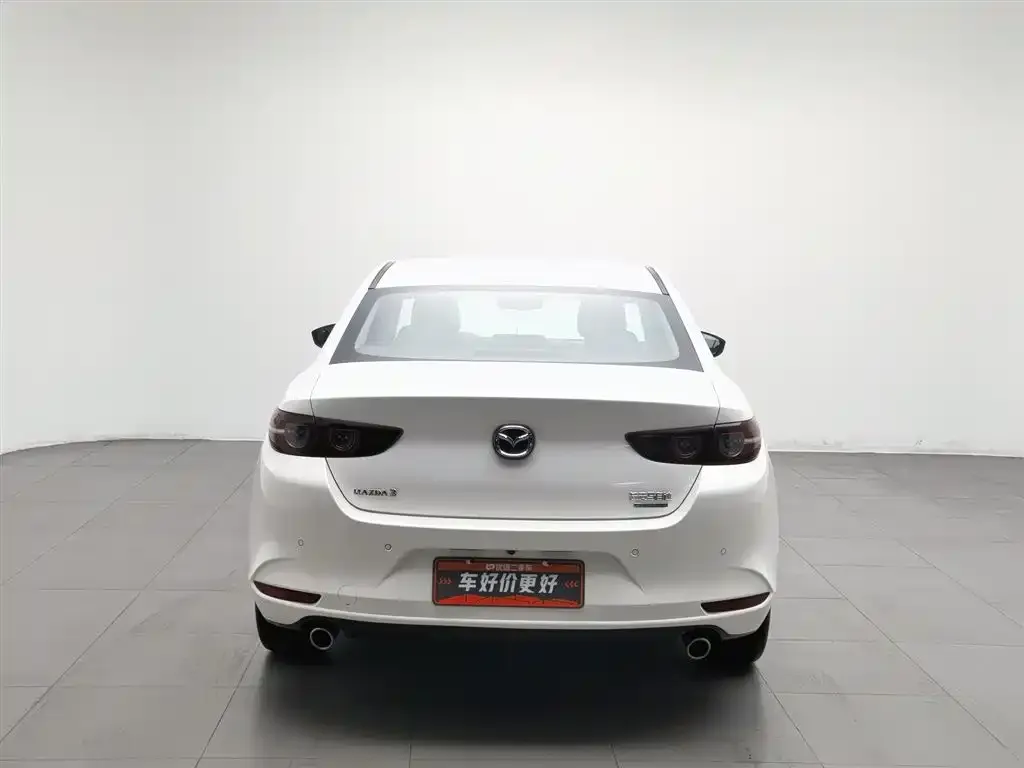 Mazda 3 Axela — фото 3