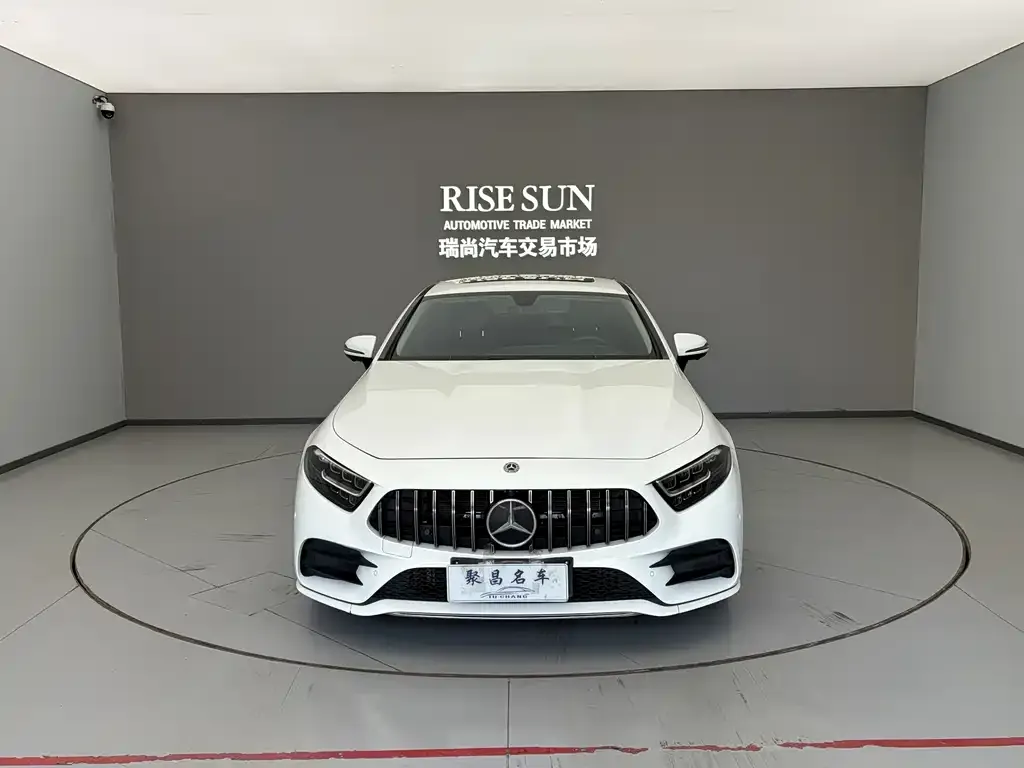 Mercedes-Benz CLS — фото 6