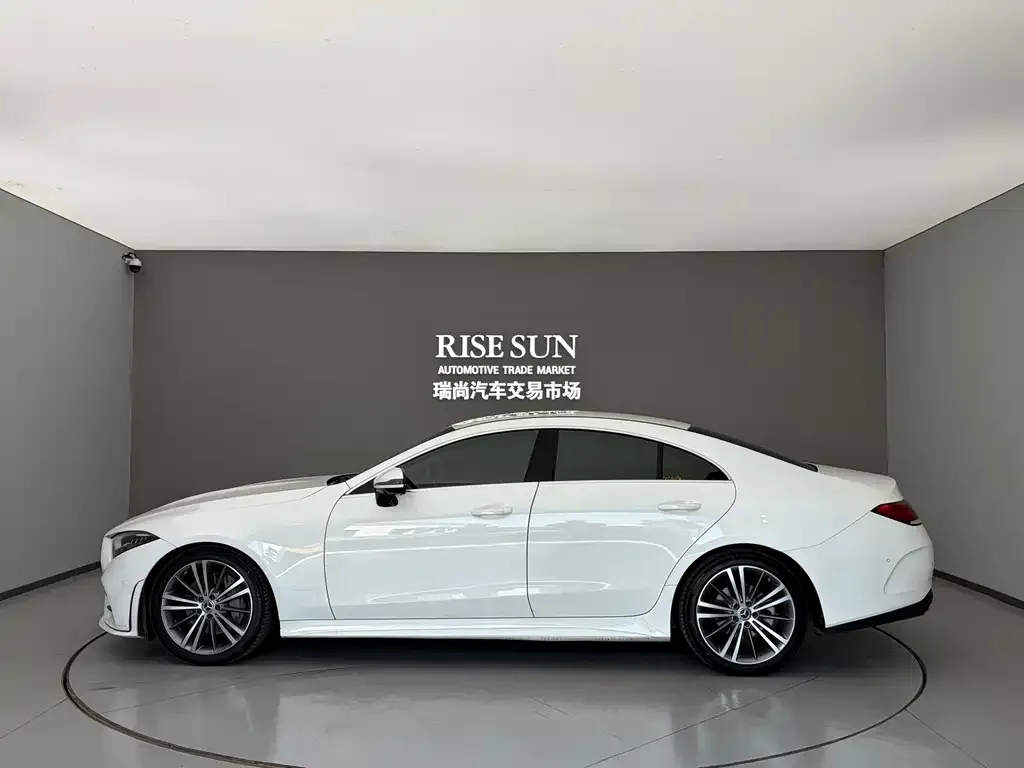 Mercedes-Benz CLS — фото 5