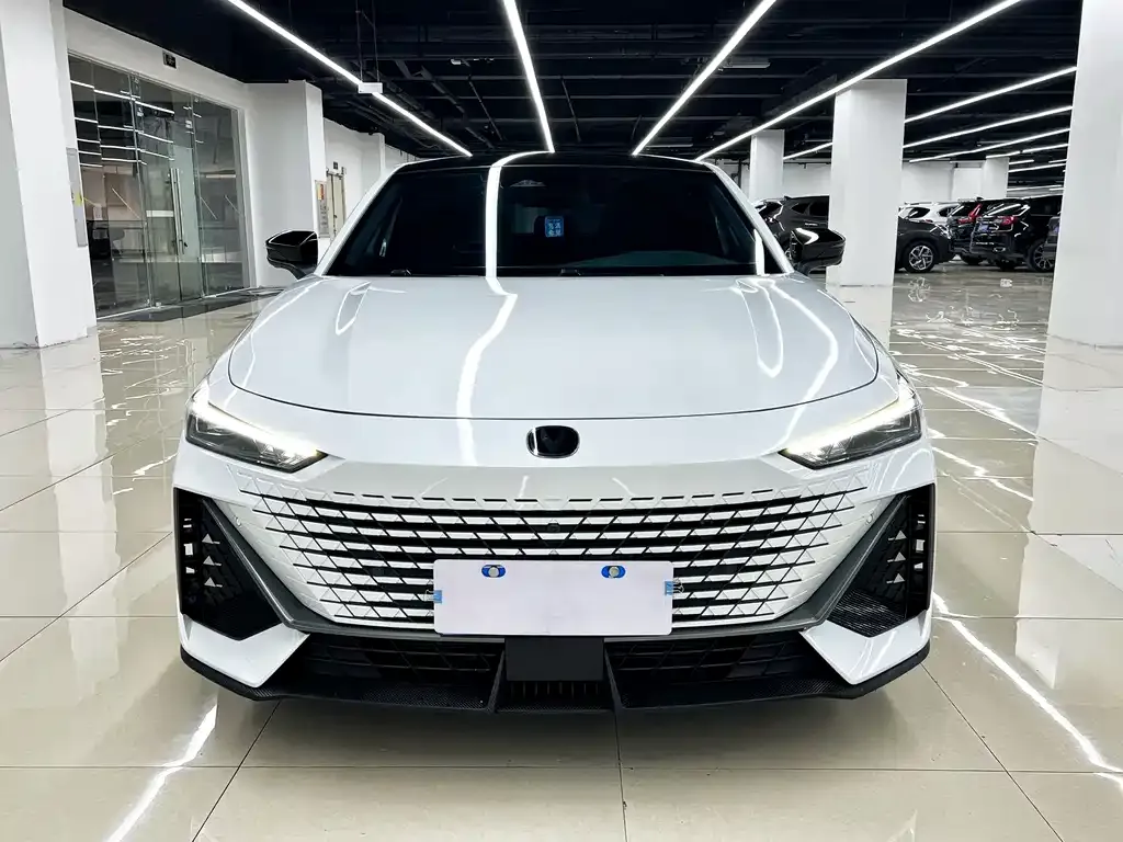 Changan UNI-V 2023 из CN, фото 8