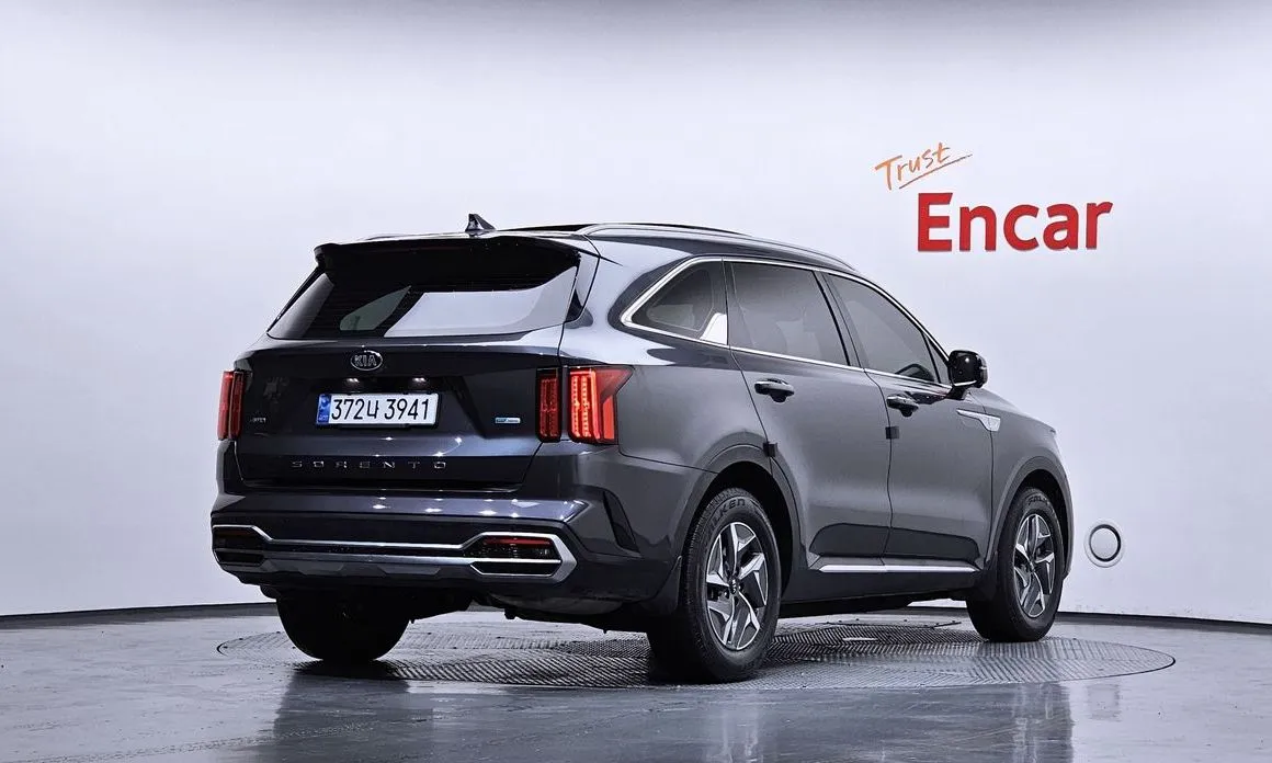 Kia Sorento — фото 3