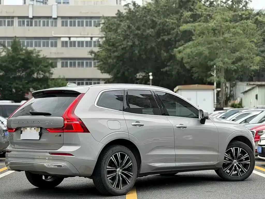 Volvo XC60 2021 из CN, фото 6