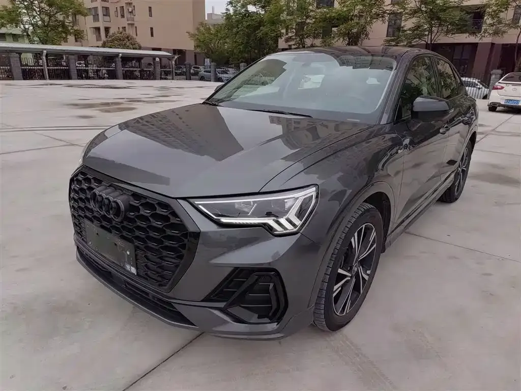 Audi Q3 Sportback 2023 из CN, фото 3