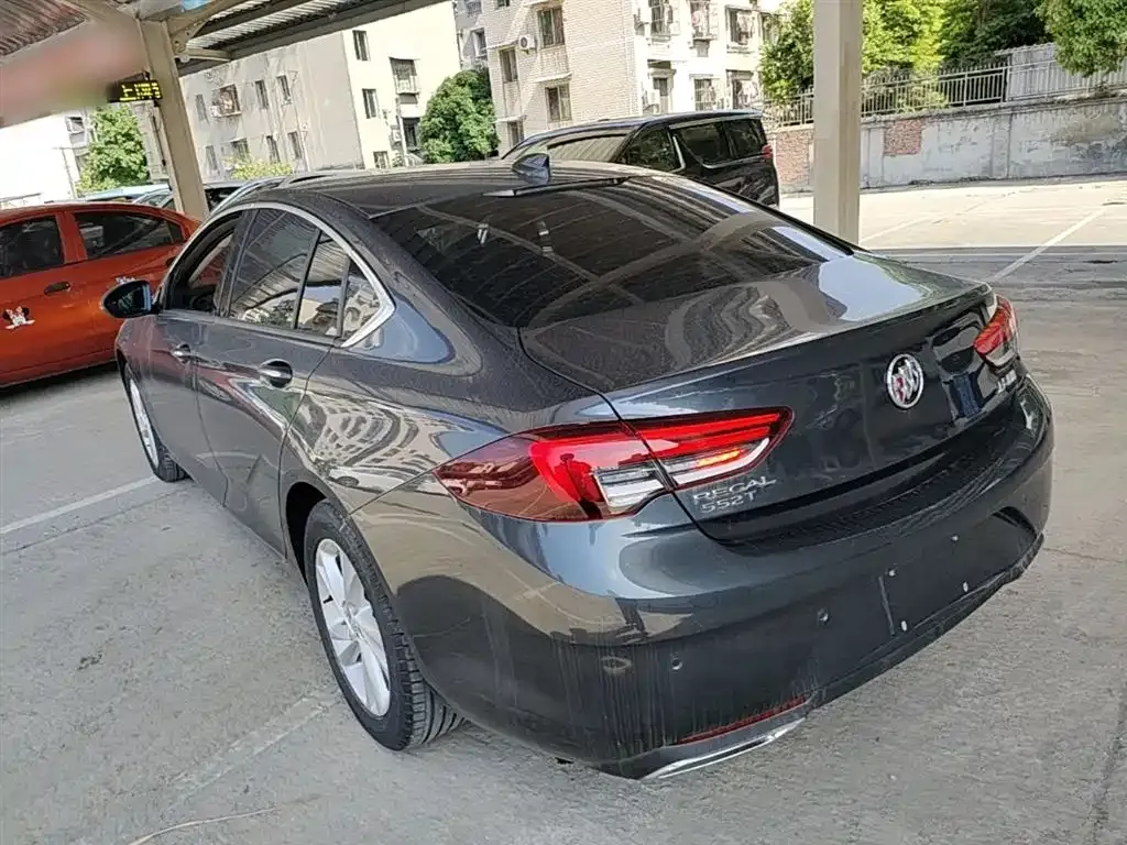 Buick Regal — фото 9