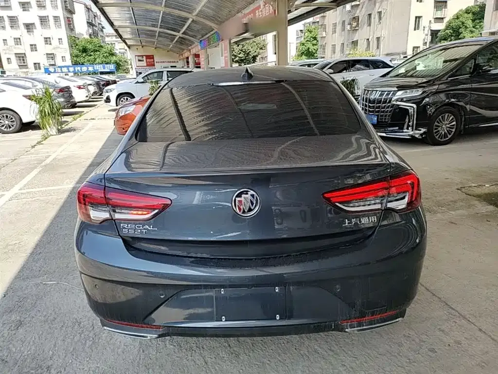 Buick Regal — фото 4