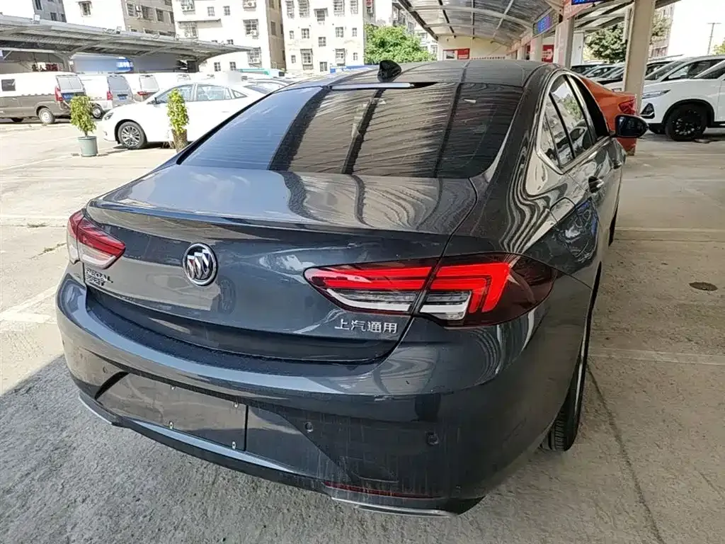 Buick Regal — фото 6