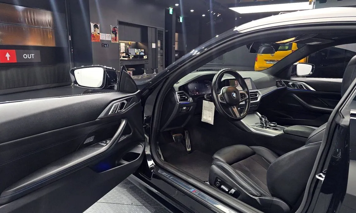 BMW 4-Series 2022 из KR, фото 4