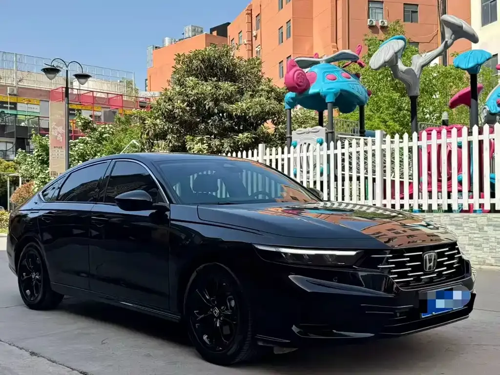 Honda Accord — фото 6