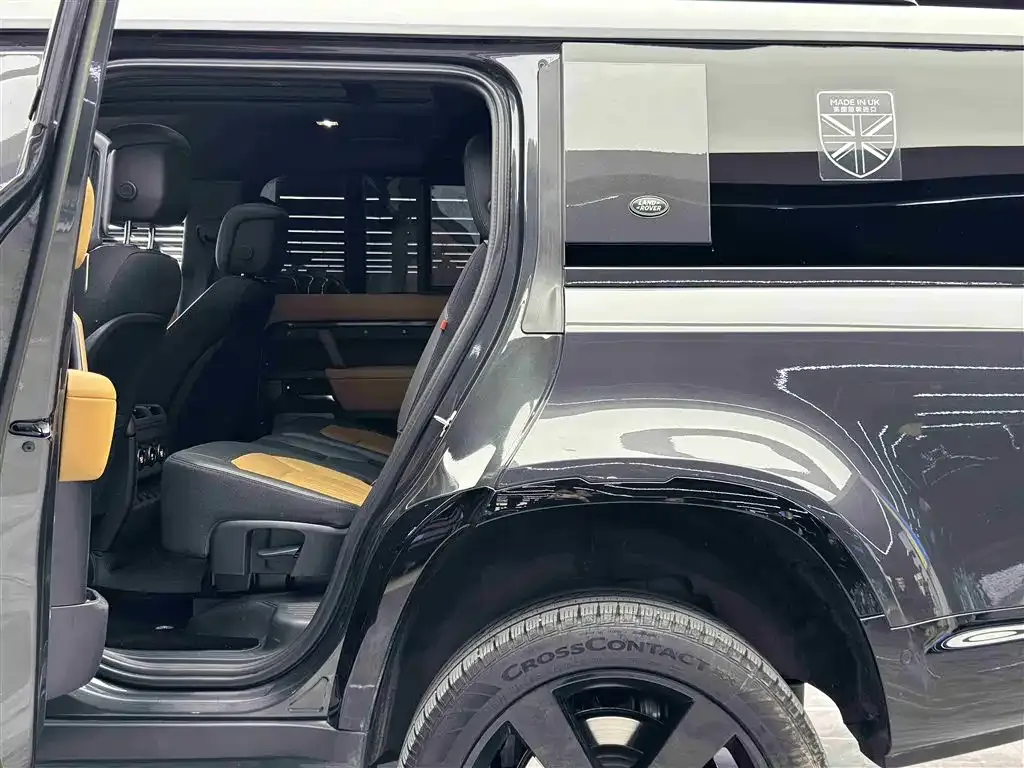 Land Rover Defender — фото 9