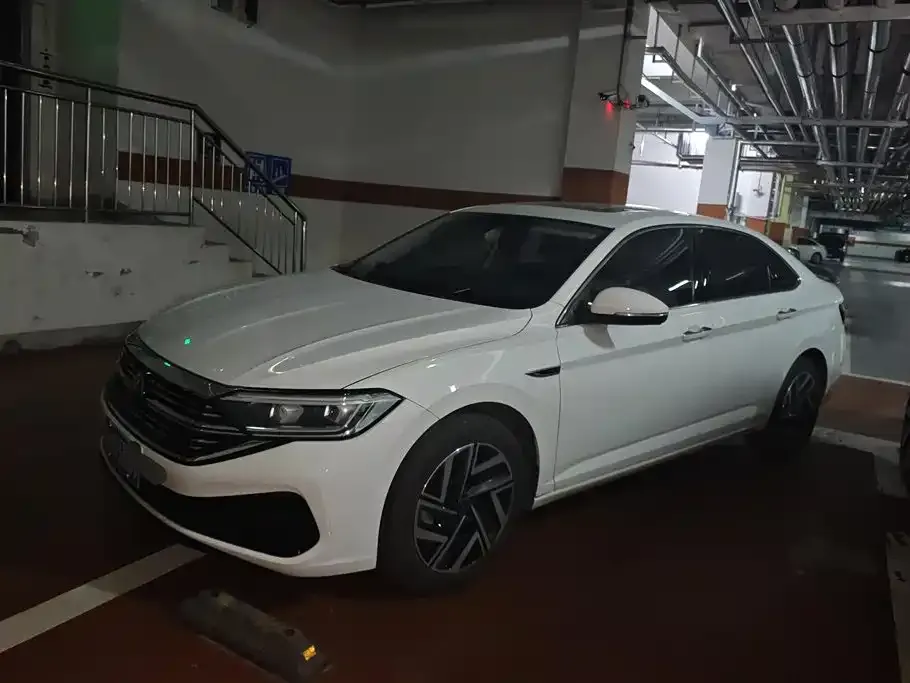 Volkswagen Sagitar 2023 из CN, фото 1