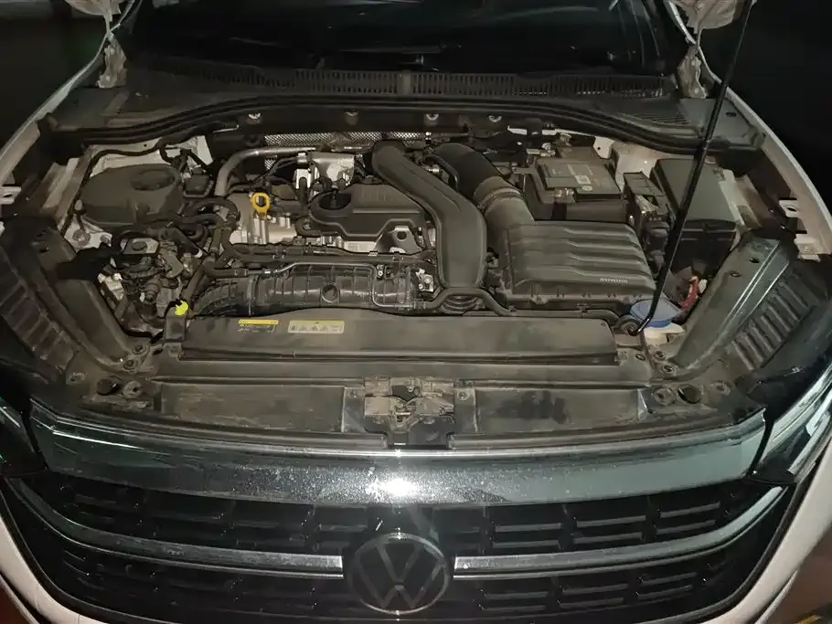 Volkswagen Sagitar 2023 из CN, фото 9