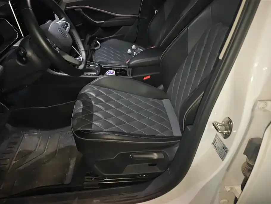 Volkswagen Sagitar 2023 из CN, фото 6