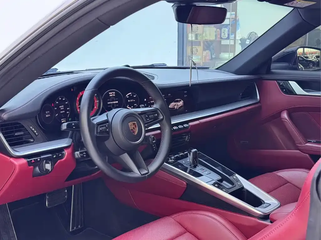 Porsche 911 2023 из CN, фото 5
