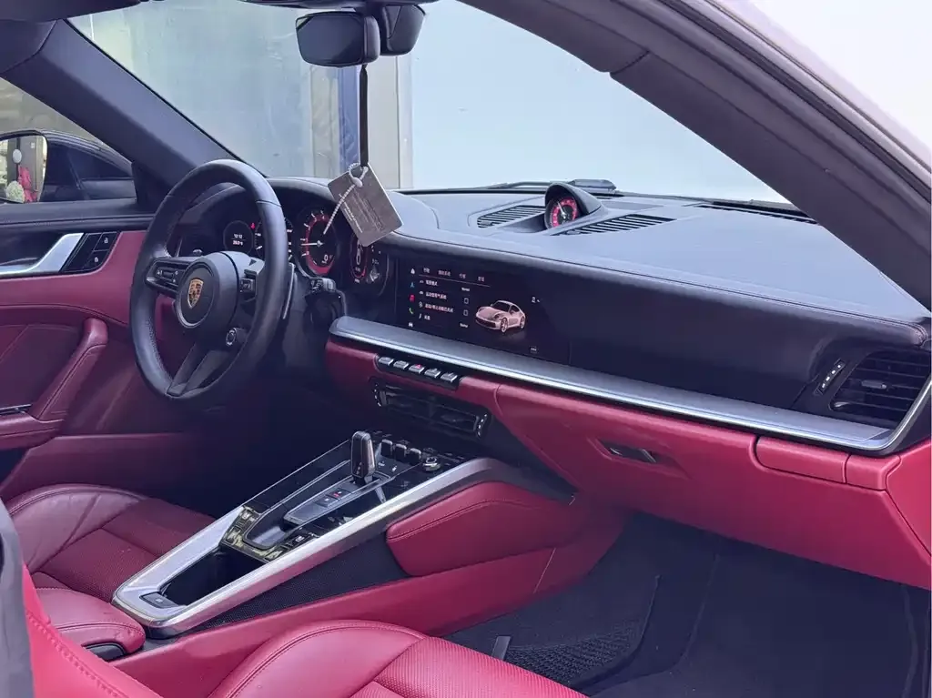 Porsche 911 2023 из CN, фото 6