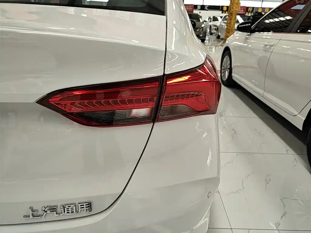 Buick Verano 2025 из CN, фото 5