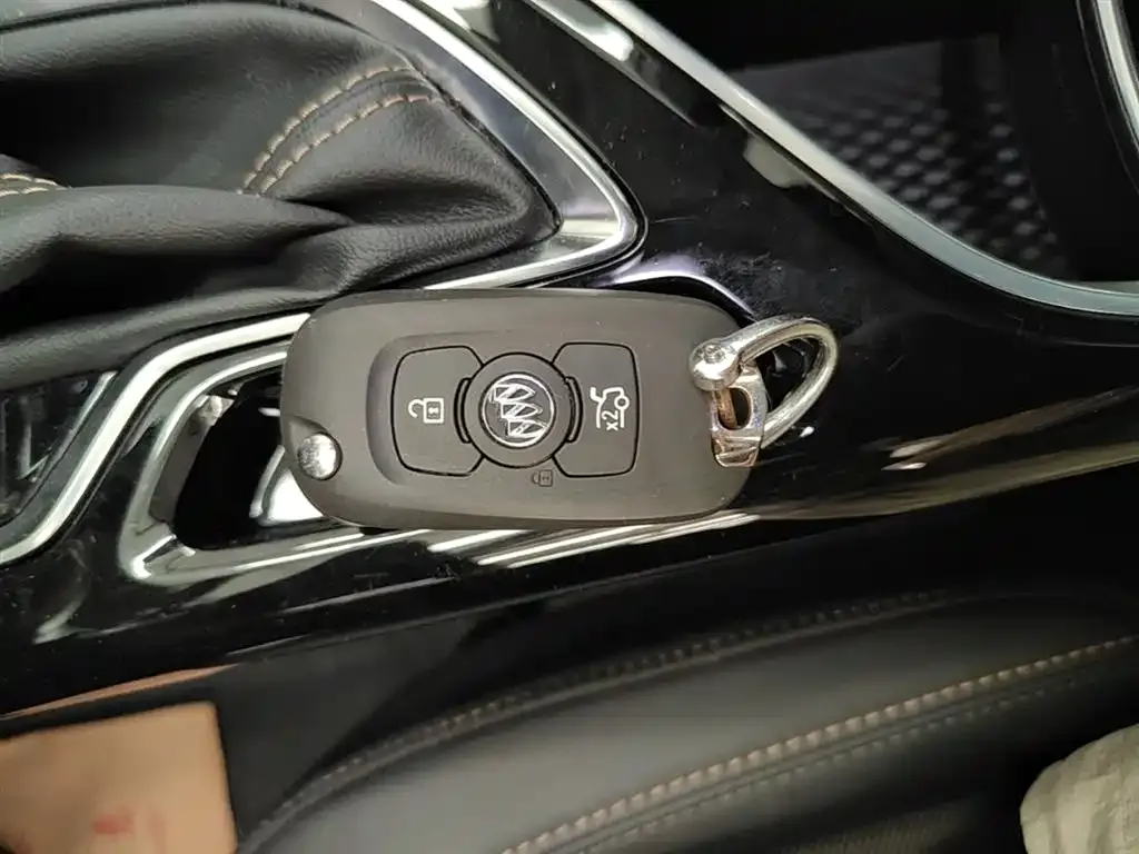 Buick Verano 2025 из CN, фото 2