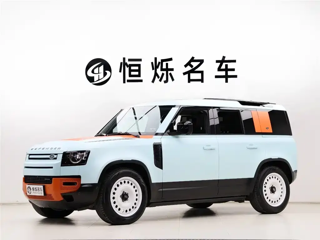 Land Rover Defender — фото 1