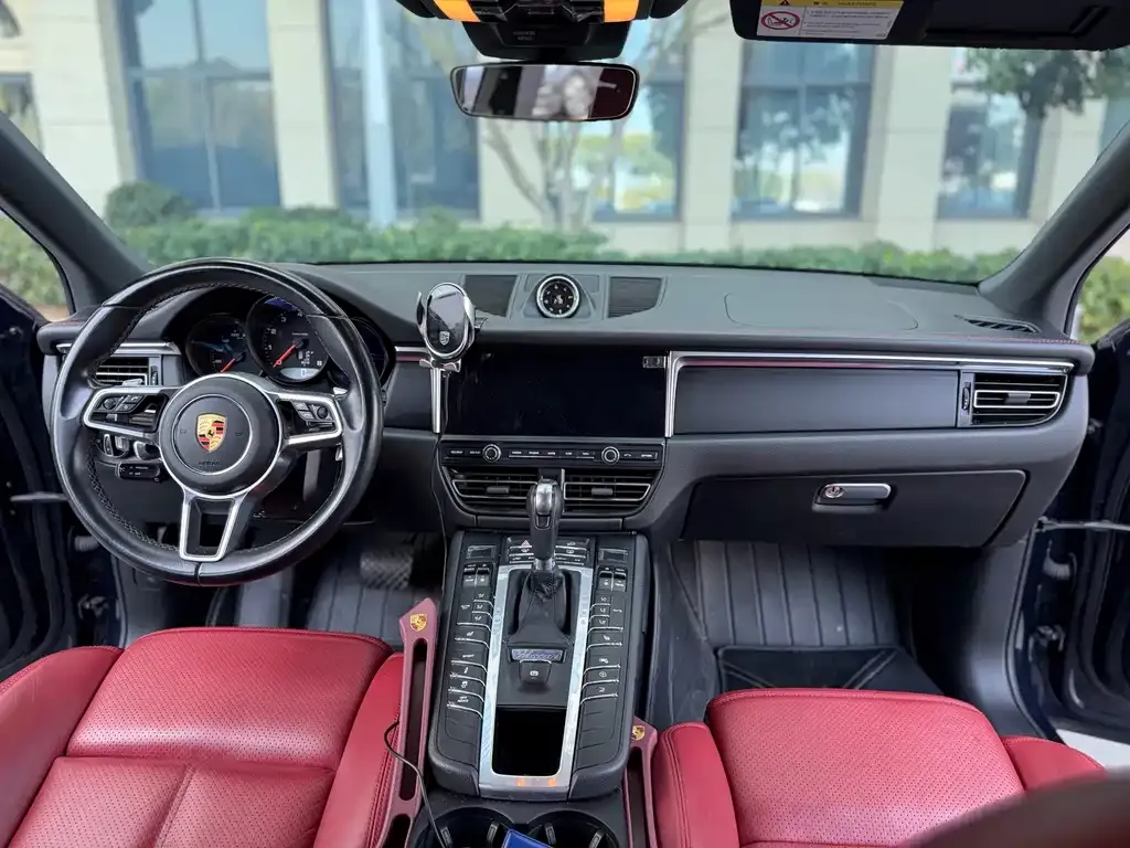 Porsche Macan 2021 из CN, фото 3