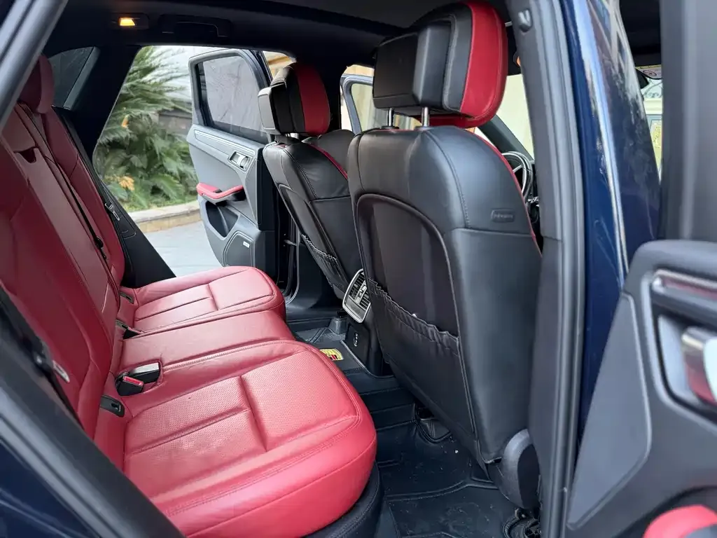 Porsche Macan 2021 из CN, фото 7