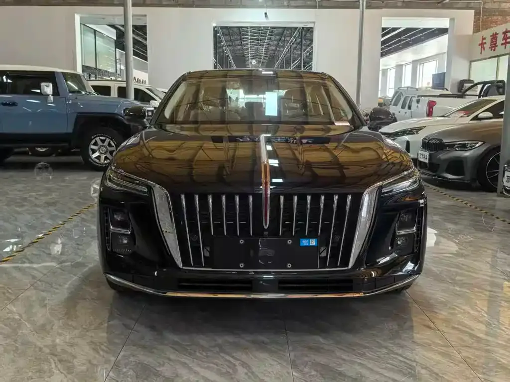 Hongqi H5 PHEV — фото 1