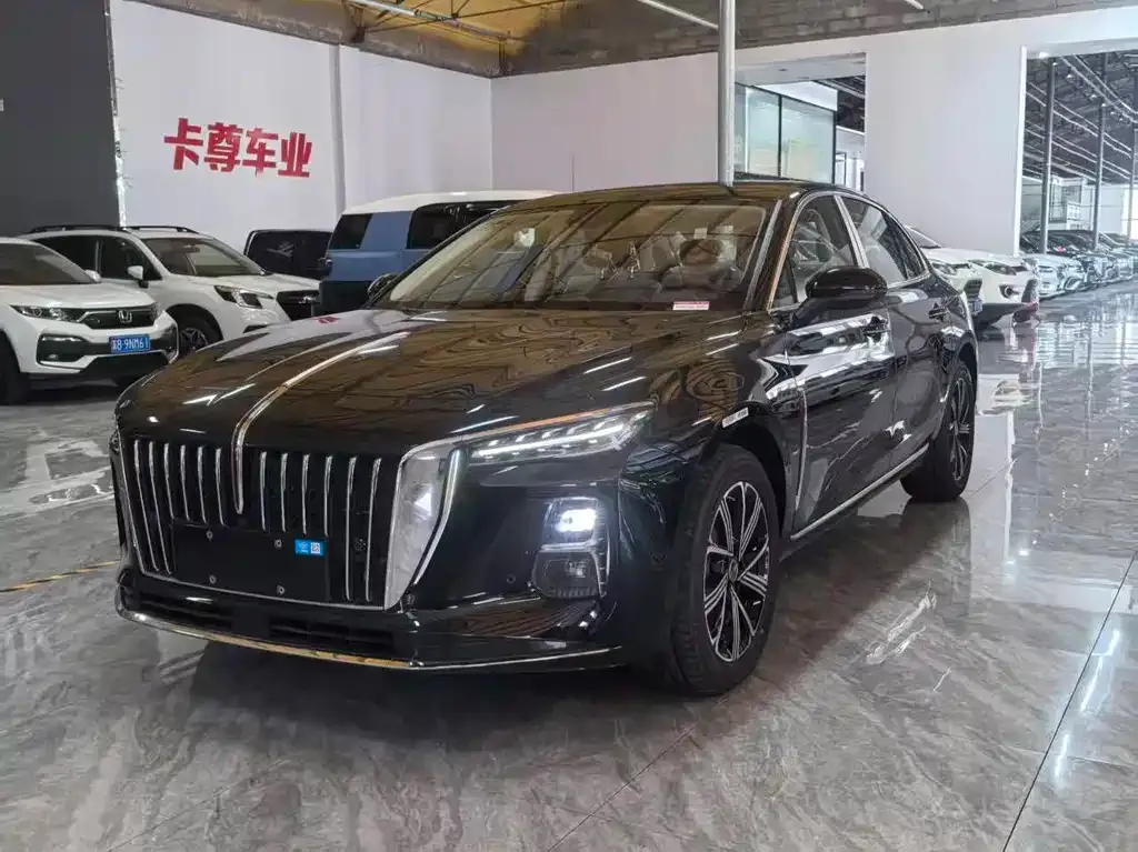 Hongqi H5 PHEV — фото 4