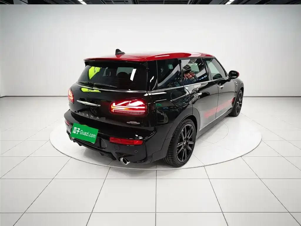 MINI Clubman JCW 2021 из CN, фото 2