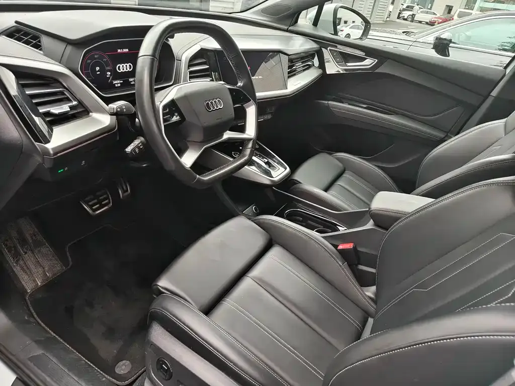 Audi Q4 e-tron 2025 из CN, фото 2
