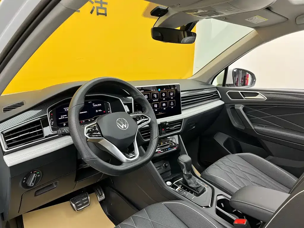 Volkswagen Tiguan L 2023 из CN, фото 10